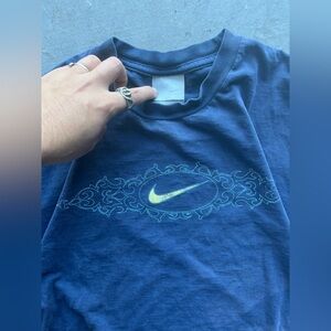 Vintage Nike shirt
90s
80s